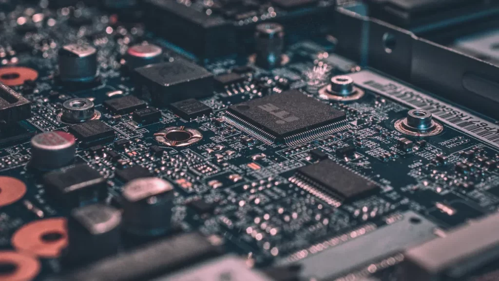 Top Tips for Choosing a PCBA Contract Manufacturer