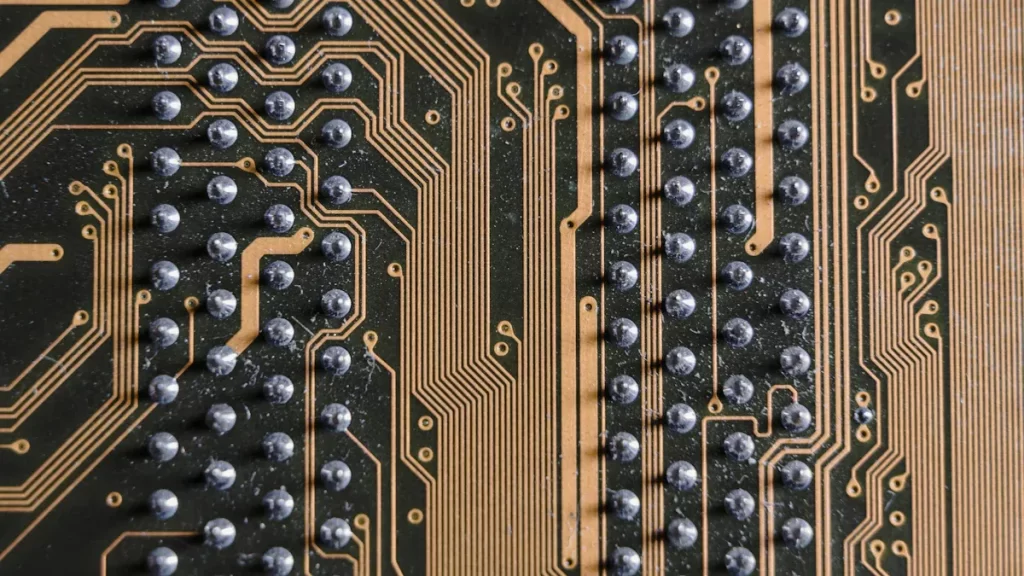 How to Effectively Calculate PCB Assembly Costs in 2025