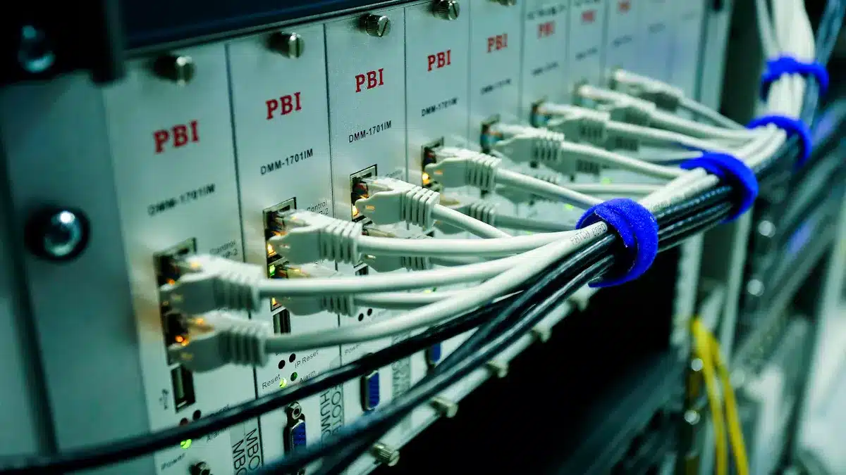 Advantages and Disadvantages of Screw Terminal Blocks