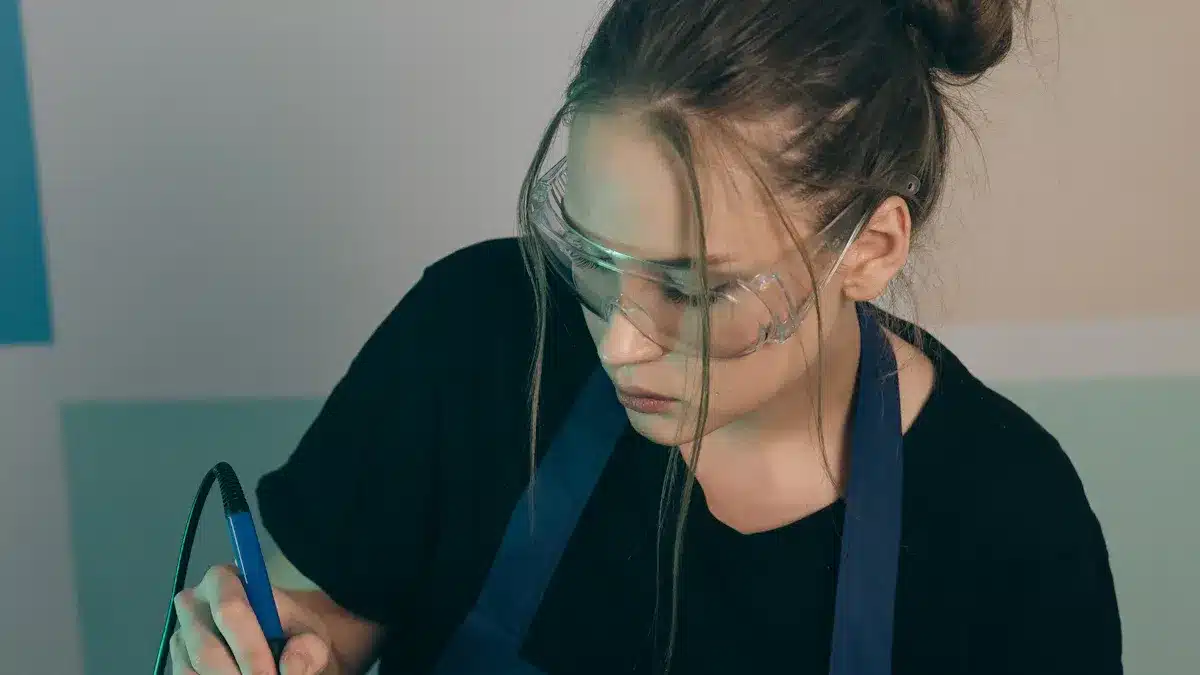 Pentingnya Memilih Jasa Pembuatan PCB Tepat