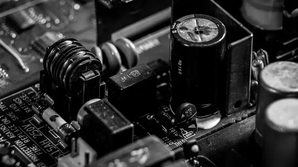 Essential Electronic Component Distributors for 2025